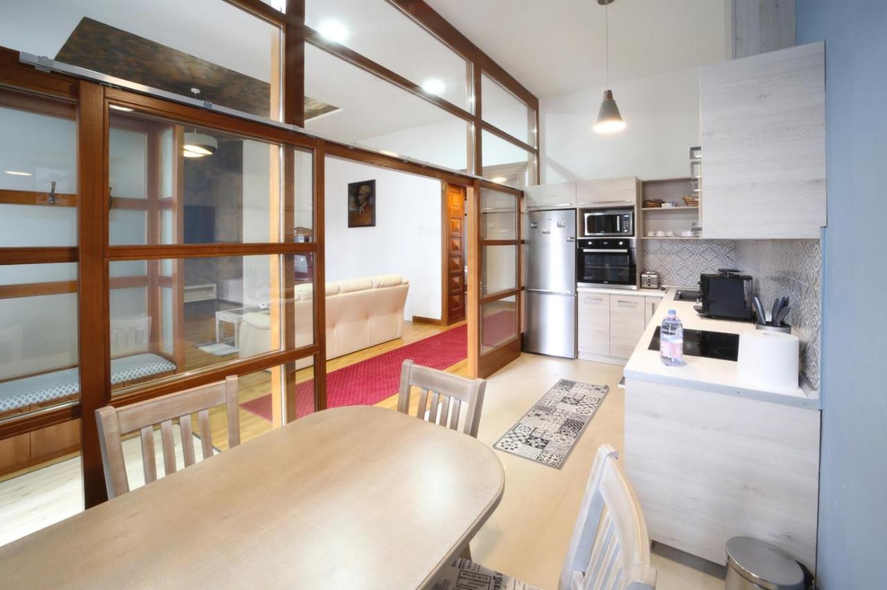 Virag Apartman Luxury Odorheiu Secuiesc Dış mekan fotoğraf