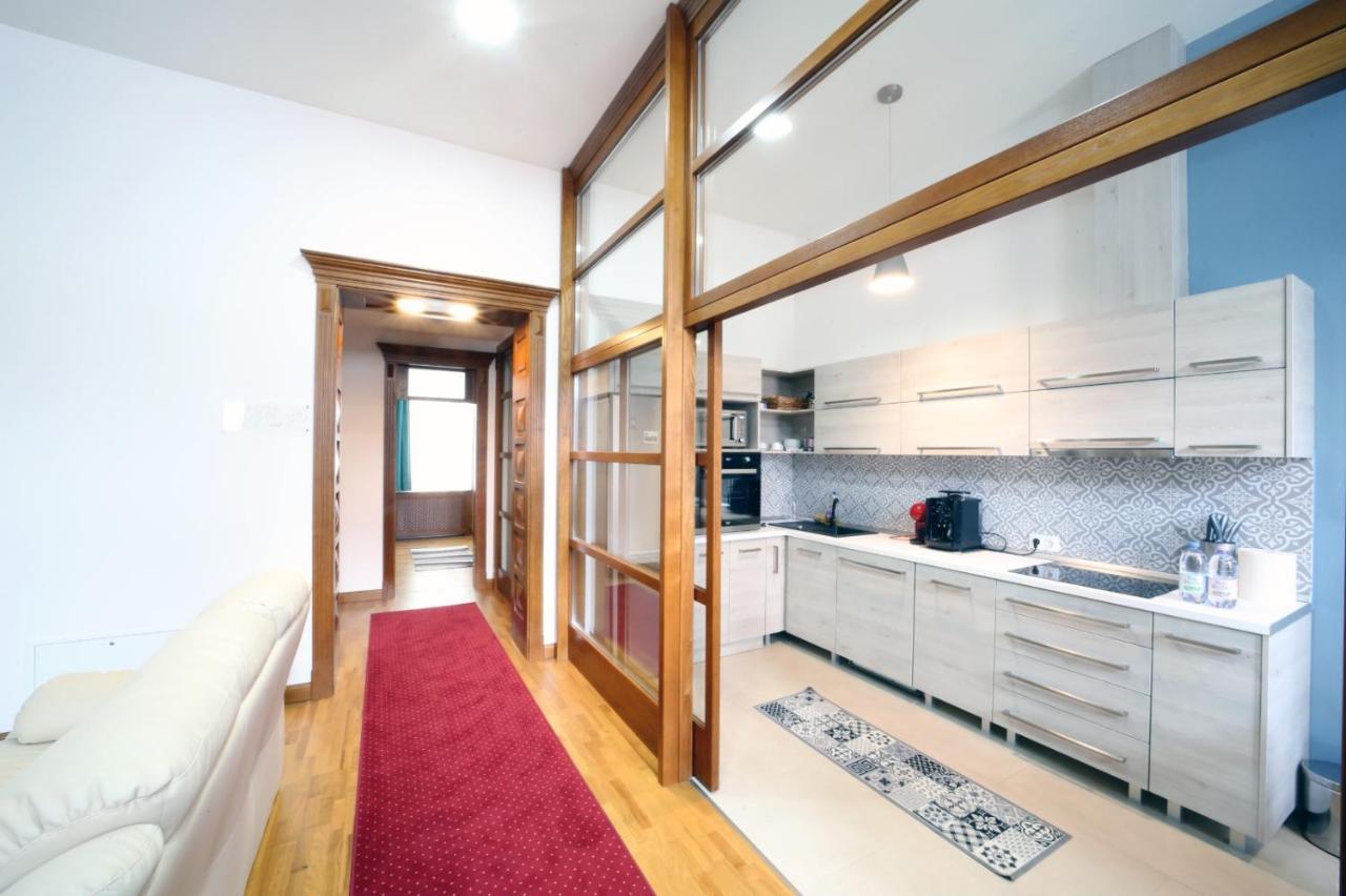 Virag Apartman Luxury Odorheiu Secuiesc Dış mekan fotoğraf