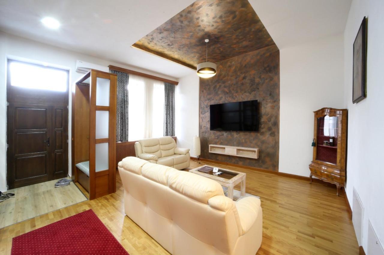 Virag Apartman Luxury Odorheiu Secuiesc Dış mekan fotoğraf